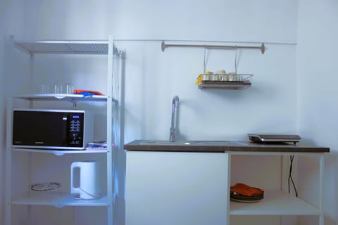 Double or Twin Room, Accessible | Private kitchen