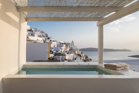 Exclusive Suite, 2 Bedrooms, Jetted Tub | Balcony view