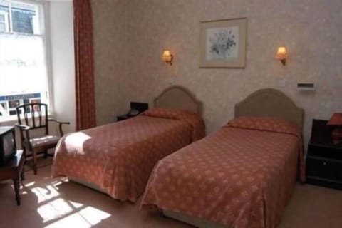 In-room safe, free cribs/infant beds, rollaway beds, free WiFi