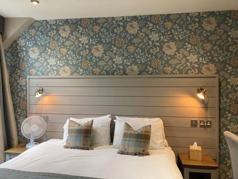 Standard Double or Twin Room, Ensuite