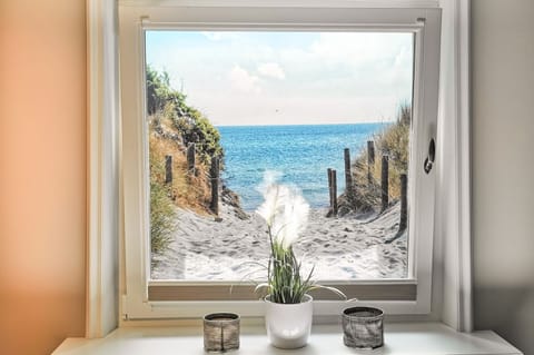 Apartment, Multiple Beds, Non Smoking (Merret-Lassen-Hof 3) | Hypo-allergenic bedding, in-room safe, free WiFi, bed sheets