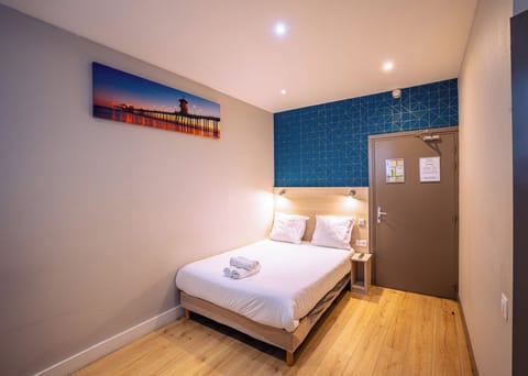 Double Room, Accessible | Desk, iron/ironing board, free WiFi, bed sheets