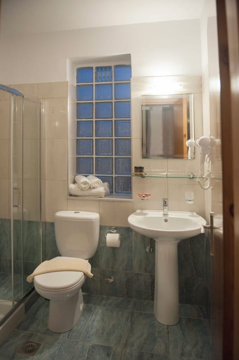 Free toiletries, hair dryer, towels