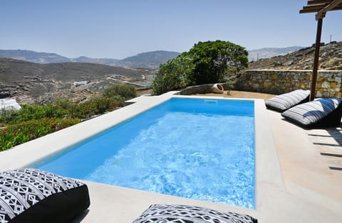Private pool