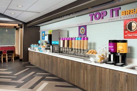 Free daily breakfast