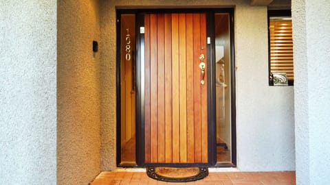 Luxury Apartment, 3 Bedrooms, City View, Mezzanine | Room amenity
