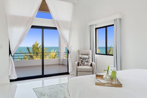 Luxury Penthouse | Egyptian cotton sheets, premium bedding, down comforters, in-room safe