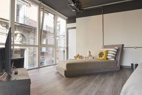 Executive Suite, 1 Bedroom | Living area | 32-inch flat-screen TV with digital channels, TV, printers