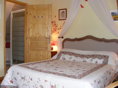 Deluxe Double Room, 1 Bedroom, Garden View, Garden Area | Premium bedding, soundproofing, free WiFi, bed sheets