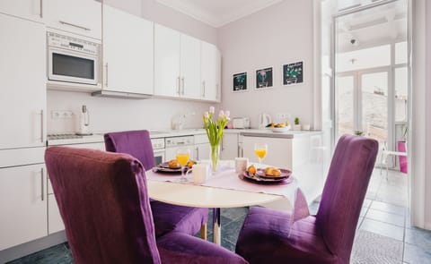 Comfort Apartment, 1 Bedroom (Zadarska 4) | Private kitchen | Fridge, microwave