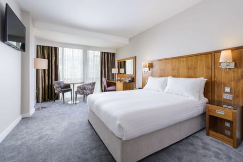 Double Room | In-room safe, desk, soundproofing, iron/ironing board