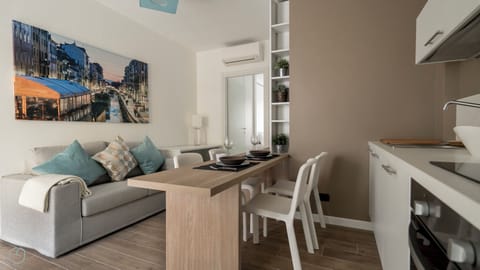 Apartment (1 Bedroom) | Front of property