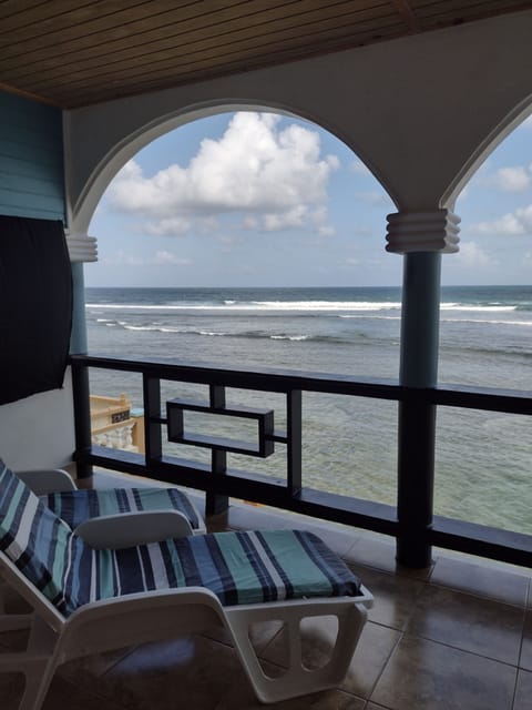 Comfort Suite, 1 Bedroom, Ocean View | Balcony view