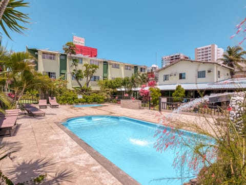2 outdoor pools, open 8:00 AM to 7:30 PM, sun loungers