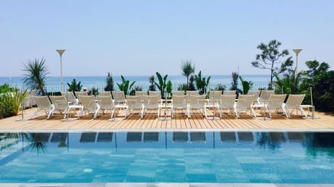 Seasonal outdoor pool