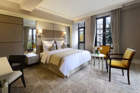 Family Room, 2 Bedrooms | Minibar, in-room safe, desk, free WiFi