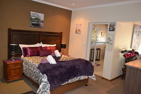 Family Room, 1 Bedroom | WiFi (surcharge)