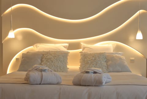 Superior Suite, 1 Bedroom, Private Bathroom | Premium bedding, minibar, individually decorated, desk