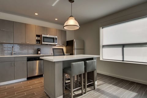 Suite, 1 Bedroom (Queen Beds) | Hypo-allergenic bedding, desk, laptop workspace, blackout drapes