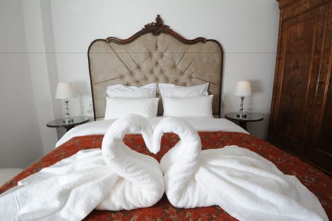 Superior Quadruple Room, 2 Bedrooms | Premium bedding, minibar, in-room safe, individually decorated