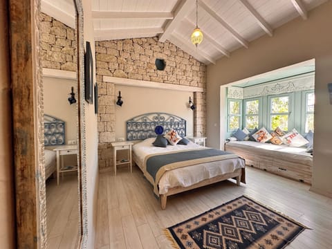 Superior Triple Room | Premium bedding, in-room safe, individually decorated, free WiFi