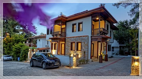 Front of property - evening/night