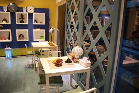 House | Cafe