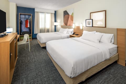 In-room safe, desk, laptop workspace, blackout drapes