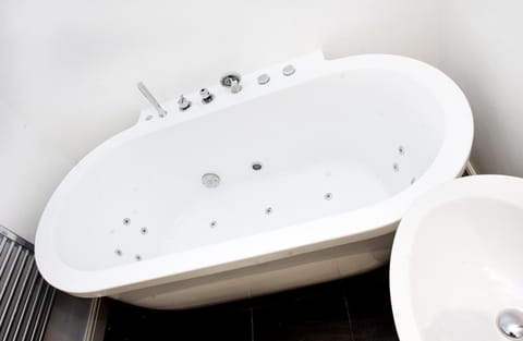 Shower, free toiletries, hair dryer, bathrobes