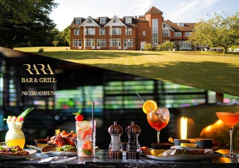 2 restaurants, breakfast, dinner served; British cuisine