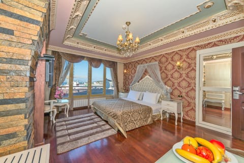 Junior Suite, 1 Bedroom, City View | View from room