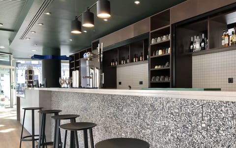 Cafe