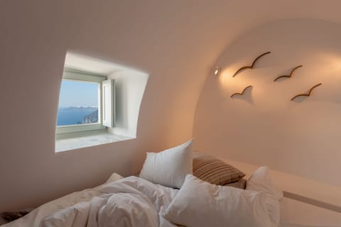 Suite, Sea View (Cave House) | In-room safe, soundproofing, iron/ironing board, free WiFi