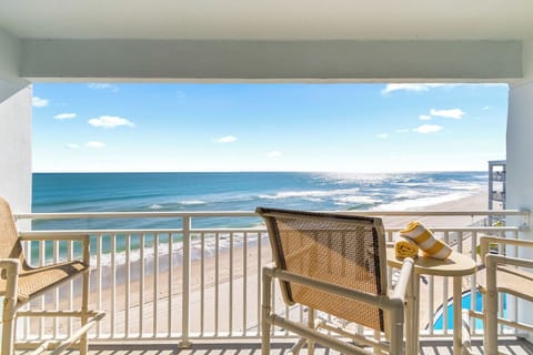 Penthouse Two-Bedroom Apartment - Oceanfront - Unit 443 | Balcony view