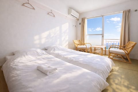Japanese-style Twin Room | Soundproofing, iron/ironing board, free WiFi