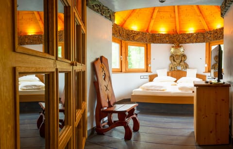 Hypo-allergenic bedding, individually decorated, desk, soundproofing