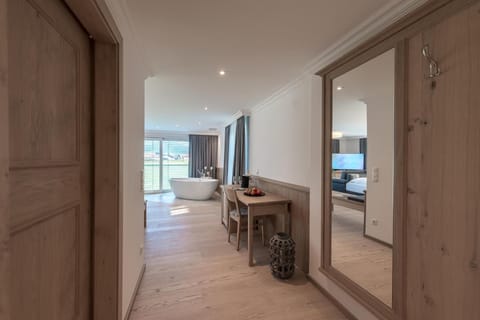 Cribs/infant beds, rollaway beds, free WiFi, bed sheets