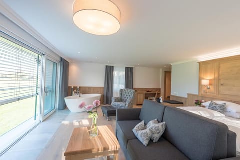 Cribs/infant beds, rollaway beds, free WiFi, bed sheets