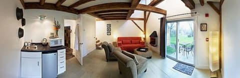 Room, Private Bathroom (Sheep Barn 2) | Living area