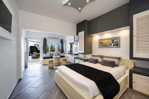 Superior Room with Sofa Bed | Blackout drapes, soundproofing, free WiFi, bed sheets