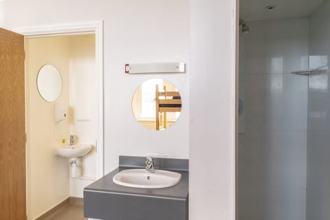 Shower, toilet paper