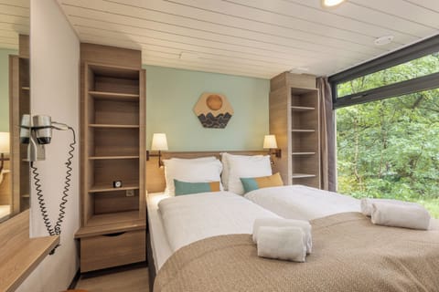 Deluxe Cottage, 2 Bedrooms | In-room safe, free WiFi, bed sheets