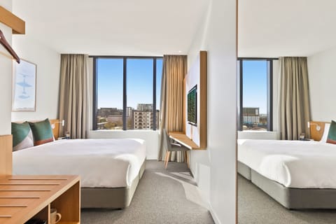 Premium bedding, in-room safe, desk, blackout drapes