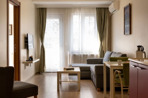 1+1 mutfakli | Living room | TV