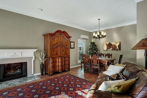 A perfect family gathering spot!