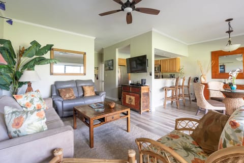 Living Dining and Kitchen (1)