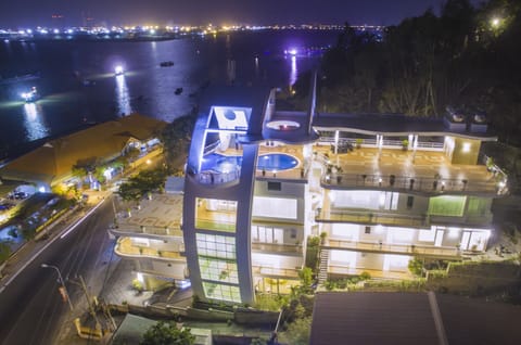 Front of property - evening/night