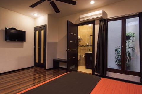 In-room safe, rollaway beds, free WiFi, bed sheets