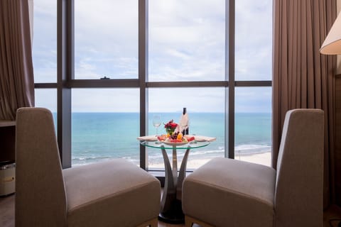 In-room safe, blackout drapes, soundproofing, WiFi (free)