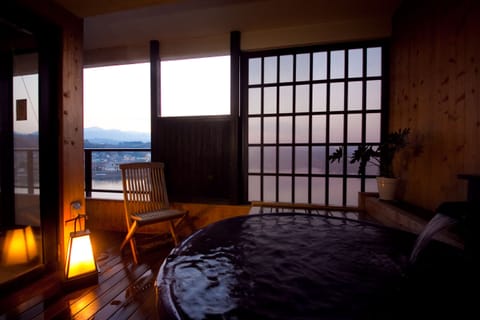 Japanese Style Superior Room with Open air bath | Free WiFi